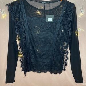 ☁️Black lace long sleeve blouse▪️